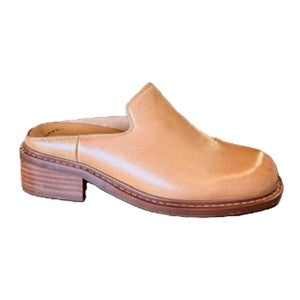 Lakyn - Tan Smooth Leather